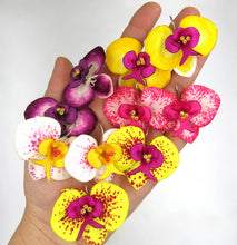 Cargar imagen en el visor de la galería, Aros Orquídeas degradé amarillas