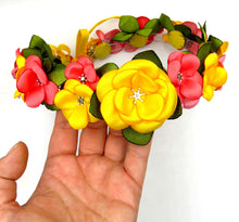 Cargar imagen en el visor de la galería, Corona Primavera
