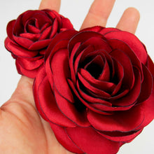 Cargar imagen en el visor de la galería, Tocado dos camelias satín