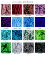 Cargar imagen en el visor de la galería, Tocado Camelia crep satín