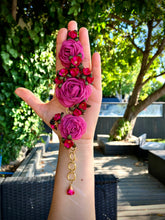 Cargar imagen en el visor de la galería, Pulsera Rosaleda vergel