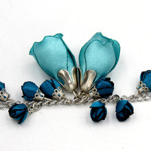 Cargar imagen en el visor de la galería, Pulsera Madroñas plateada arrecife