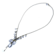 Cargar imagen en el visor de la galería, Collar tres Madroñas gris plata