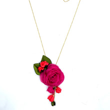 Cargar imagen en el visor de la galería, Collar Nostalgia gasa fucsia