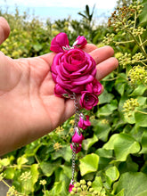 Cargar imagen en el visor de la galería, Pulsera Rosaleda seda