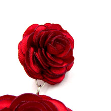 Cargar imagen en el visor de la galería, Aros Cuatro Camelias
