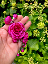 Cargar imagen en el visor de la galería, Pulsera Rosaleda seda