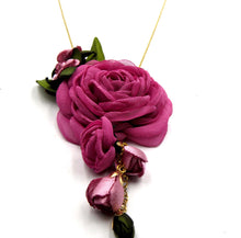 Cargar imagen en el visor de la galería, Collar Nostalgia gasa rosado