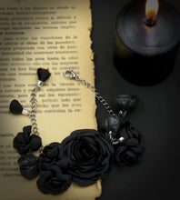 Cargar imagen en el visor de la galería, Pulsera oscura