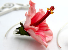 Cargar imagen en el visor de la galería, Aros Hibiscos sublimados rosados