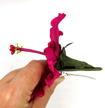 Cargar imagen en el visor de la galería, Tocado Hibisco fucsia granate