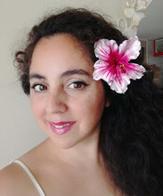 Cargar imagen en el visor de la galería, Tocado Hibisco blanco granate