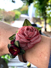 Cargar imagen en el visor de la galería, Pulsera composición