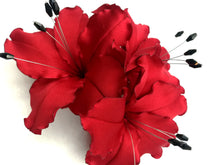Cargar imagen en el visor de la galería, Tocado tres Hibiscos