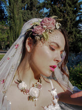 Cargar imagen en el visor de la galería, Tocado vintage