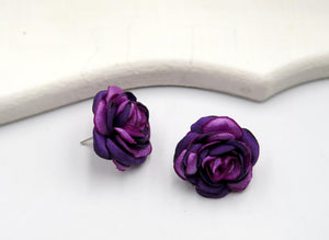 Aros botón camelia