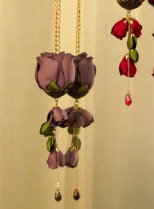 Collar Botón de Rosa malva humo