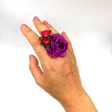 Cargar imagen en el visor de la galería, Anillo Composición sagitas
