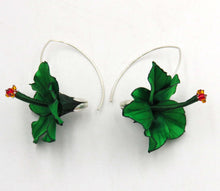 Cargar imagen en el visor de la galería, Aros Hibiscos sublimados verdes
