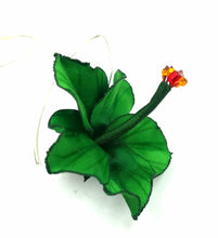 Cargar imagen en el visor de la galería, Aros Hibiscos sublimados verdes
