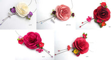 Cargar imagen en el visor de la galería, Collar Composición crep coral
