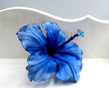 Cargar imagen en el visor de la galería, Tocado Hibisco celeste - azul
